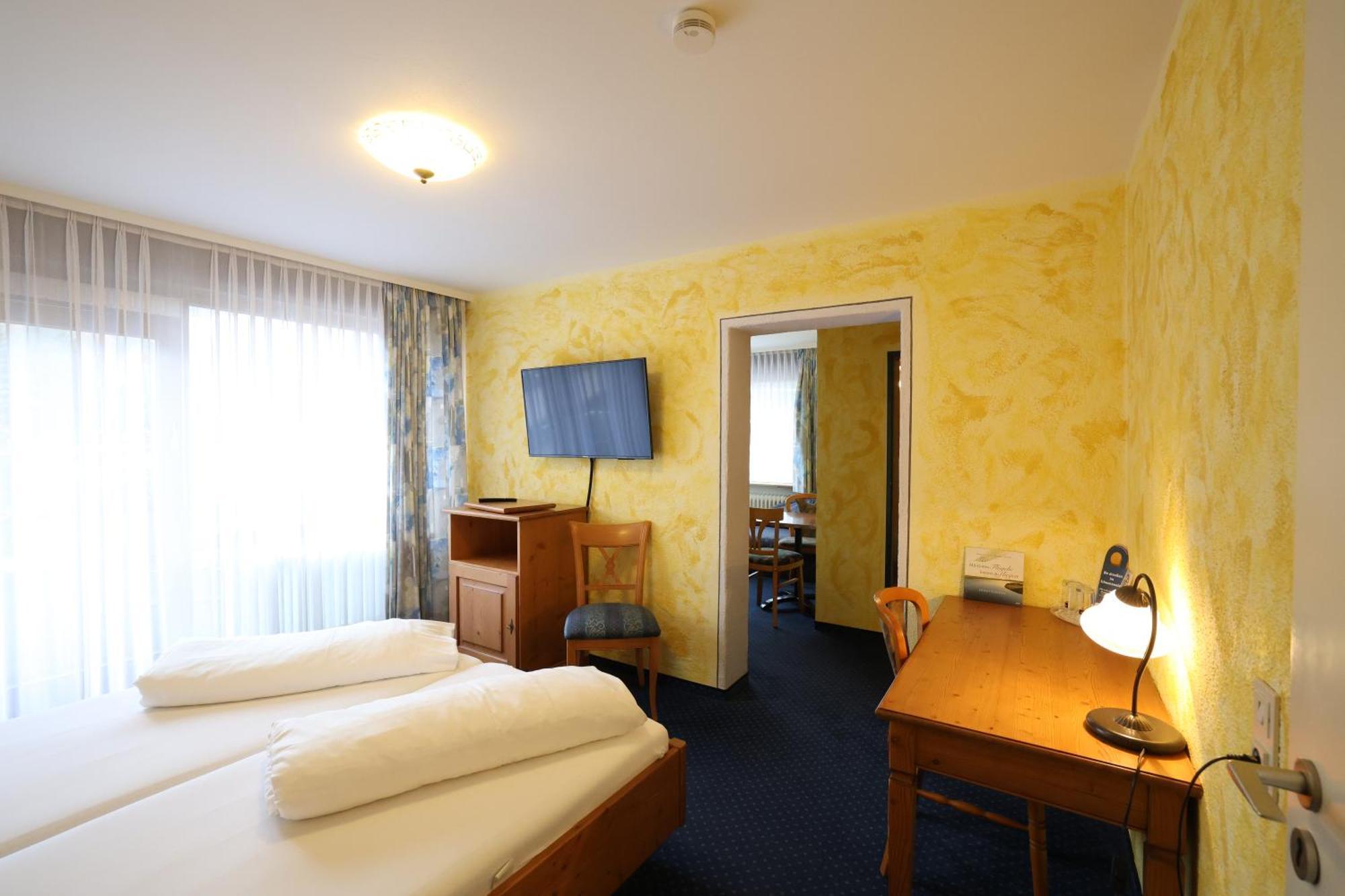 Hotel-Gasthof Hirschen Blumberg Luaran gambar