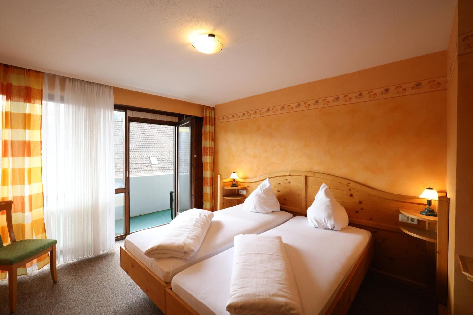 Hotel-Gasthof Hirschen Blumberg Luaran gambar